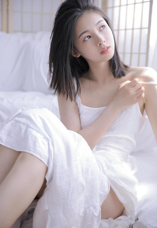 发美女才有阅读量吗🙂怪不得隔壁频道一个资源配一个大屁股🙂